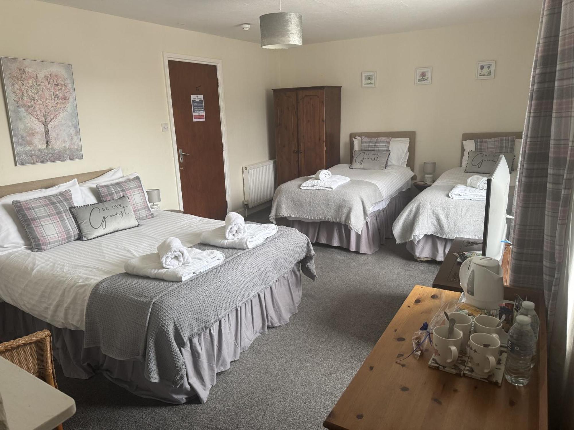 Thorverton Arms ภายนอก รูปภาพ