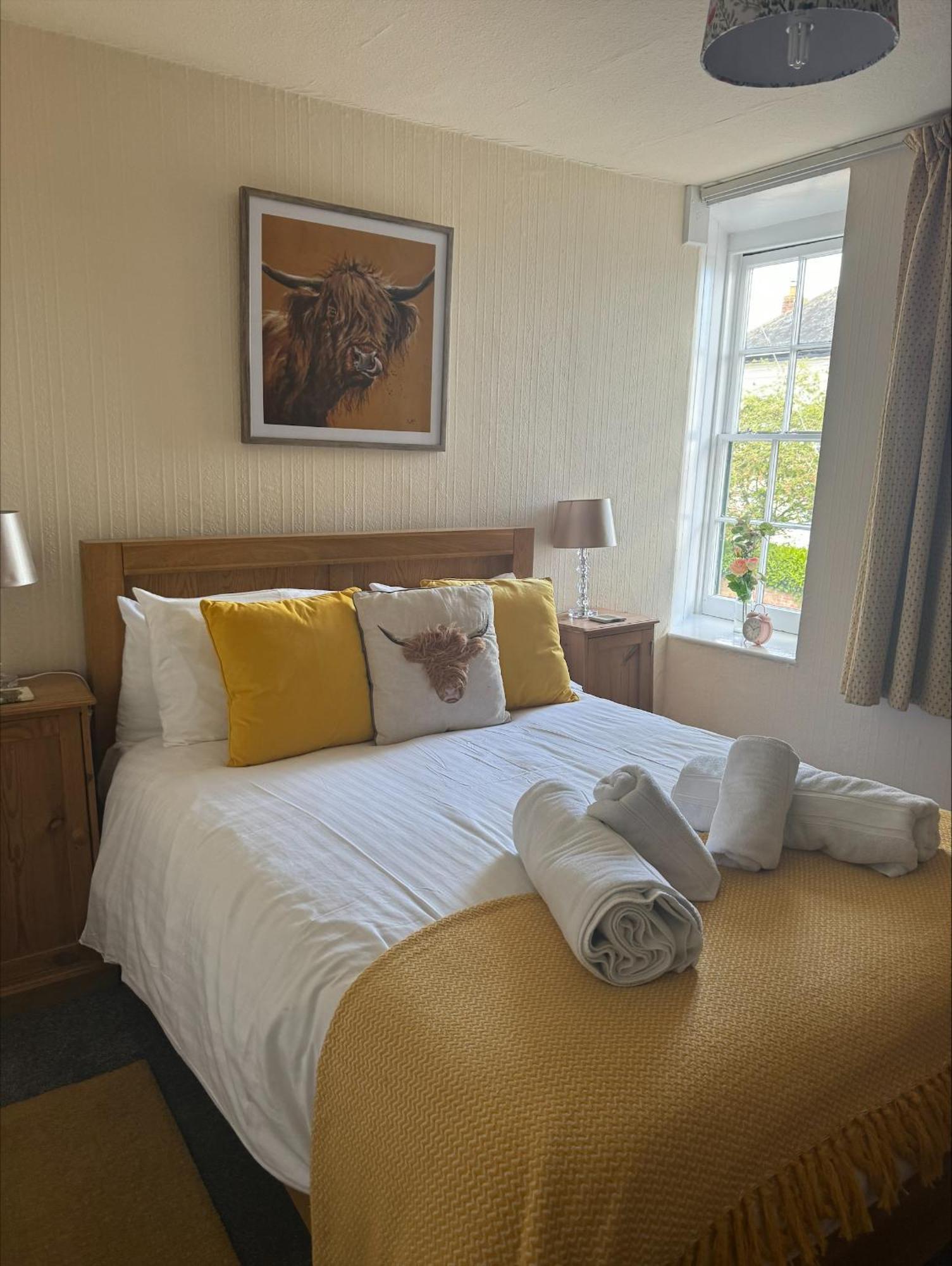 Thorverton Arms ภายนอก รูปภาพ